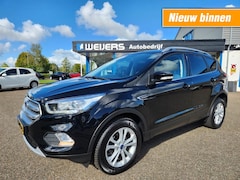 Ford Kuga - 1.5 Titanium, Trekhaak, Navi, Cruise, Xenon, Dealeronderhouden