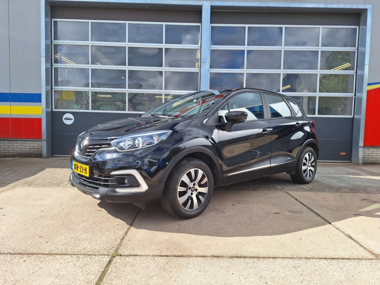 Renault Captur - 0.9 TCe Intens Navigatie / Parkeersensoren - AutoWereld.nl