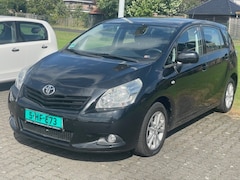 Toyota Verso - 1.6 VVT-I Business / 7-ZITS/ ECC/ Pano/ Cruise/ Trekhaak/ PDC/ LM