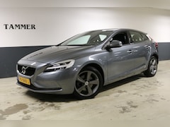 Volvo V40 - 2.0 T3 NORDIC+ 1e eigen.-Dealer onderh. NL Auto-Trekhaak