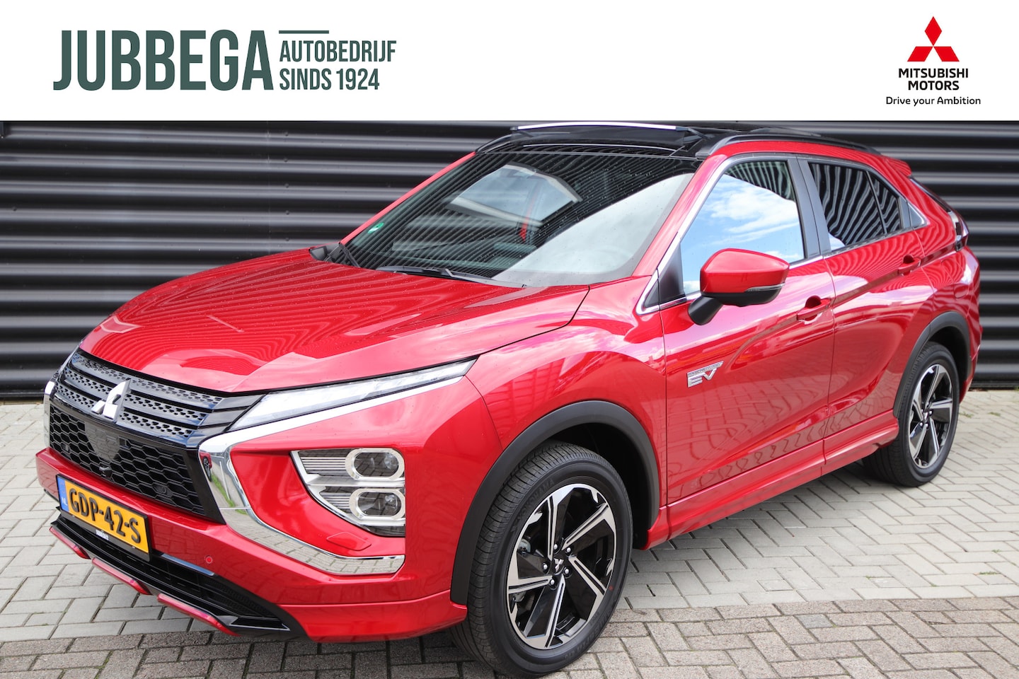 Mitsubishi Eclipse Cross - 2.4 PHEV Instyle Pano, Leder, NL-Auto - AutoWereld.nl