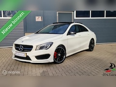 Mercedes-Benz CLA-Klasse - 180 AMG NIGHT /PANO/CAMERA/SFEERVERLICHTING/