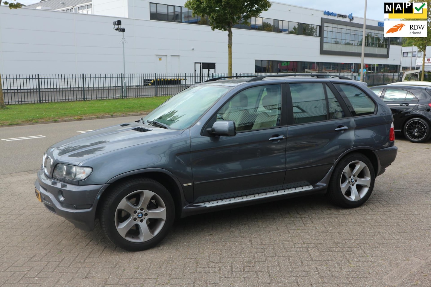 BMW X5 - 3.0i Executive LEES TEKST ! - AutoWereld.nl