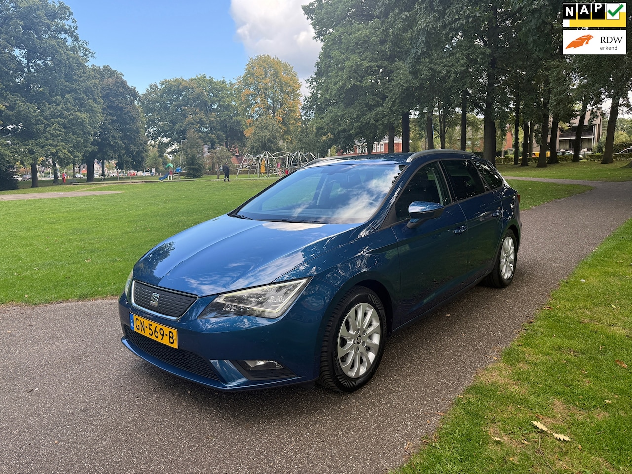 SEAT Leon ST - 1.0 EcoTSI Business Plus mooi en goed onderhouden - AutoWereld.nl
