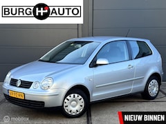 Volkswagen Polo - 1.4-16V Athene 3 deurs - AIRCO - CRUISE CONTROLE - EL. RAMEN - CPV - BLUETOOTH - NAP - NL