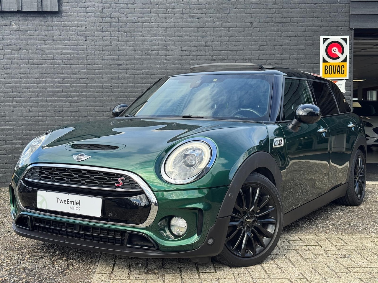 MINI Clubman - Mini 2.0 Cooper S | 192PK | Panoramadak | PDC - AutoWereld.nl