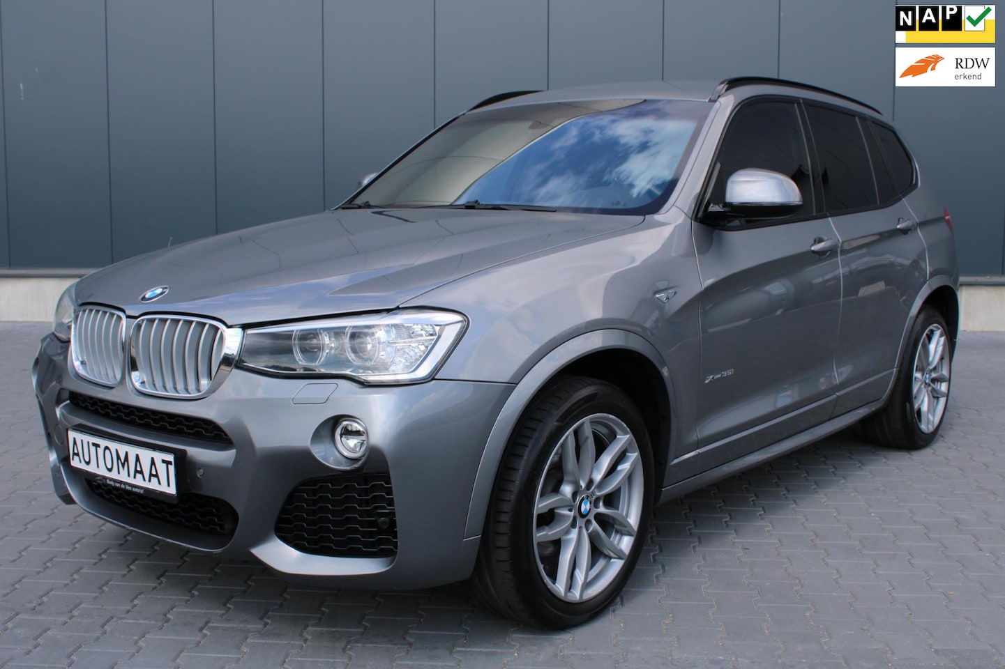 BMW X3 - 3.5i xDrive High Executive M Sport Edition 3.5i xDrive High Executive M Sport Edition - AutoWereld.nl