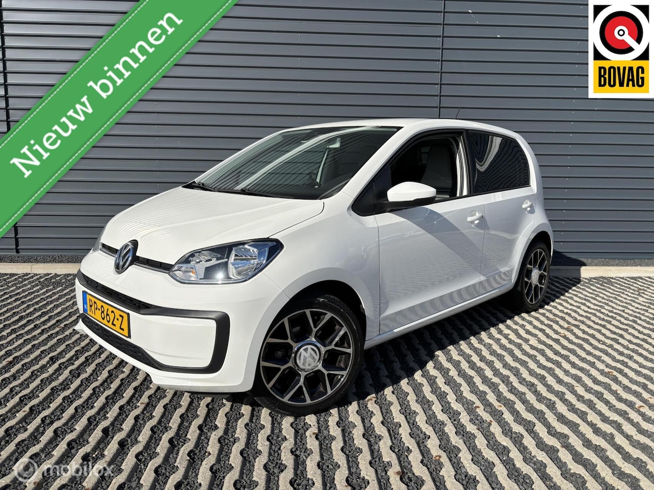 Volkswagen Up! - 1.0 BMT move up! 5drs. | 16" velgen | Airco - AutoWereld.nl