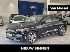 Ford Mustang Mach-E - Extended Premium RWD 98 kWh | Apple Carplay | Stoelverwarming | ACC | Lane centering | Ele