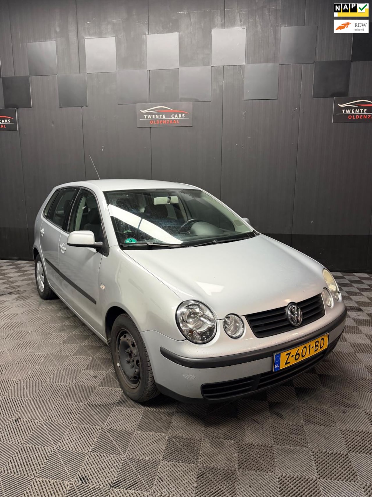 Volkswagen Polo - 1.2-12V Highline | Airco | Nieuwe APK | - AutoWereld.nl