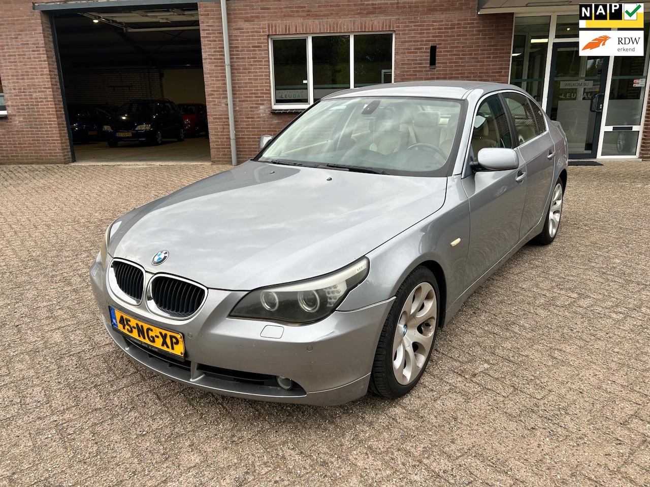 BMW 5-serie - 530i Executive //Export //Handel //Nieuwe APK - AutoWereld.nl