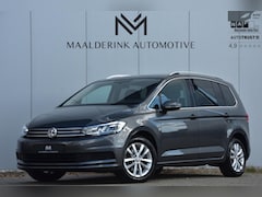 Volkswagen Touran - 1.5 TSI Highline 7persoons Trekhaak afn., Camera, Stoelverwarming, Navi