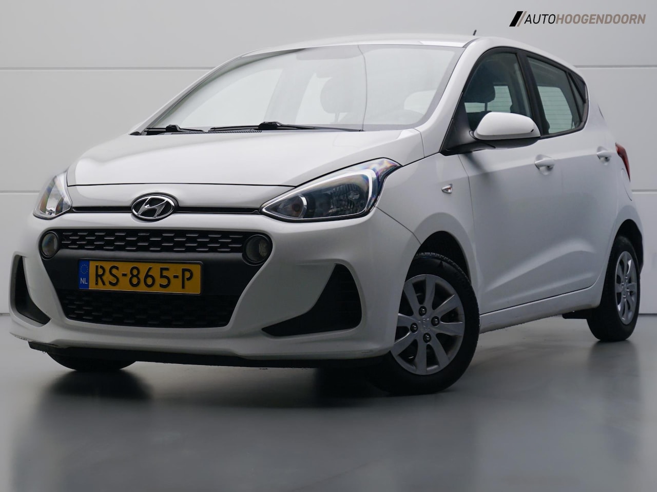 Hyundai i10 - 1.0i Comfort (AIRCO,CRUISE,LANE-ASSIST,BLUETOOTH,COMFORT-STOELEN,LM-VELGEN,NIEUWE APK,TOPC - AutoWereld.nl