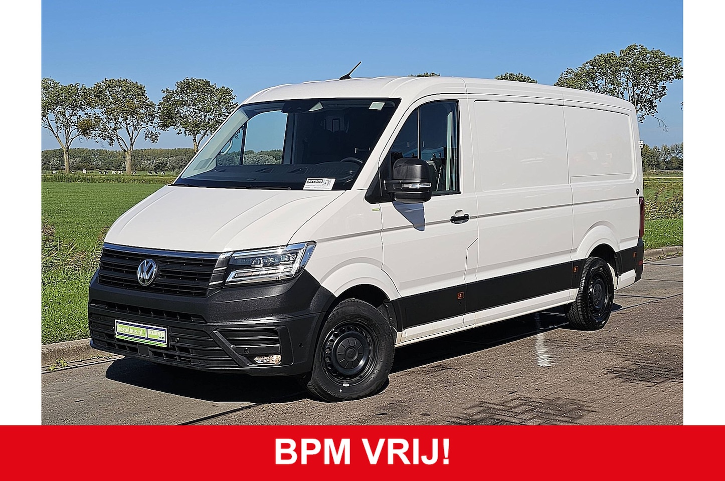 Volkswagen Crafter - 35 2.0 TDI L3H2 LED Navi Standkachel Trekhaak PDC Cruise Stoelverwarming Apple Carplay Eur - AutoWereld.nl