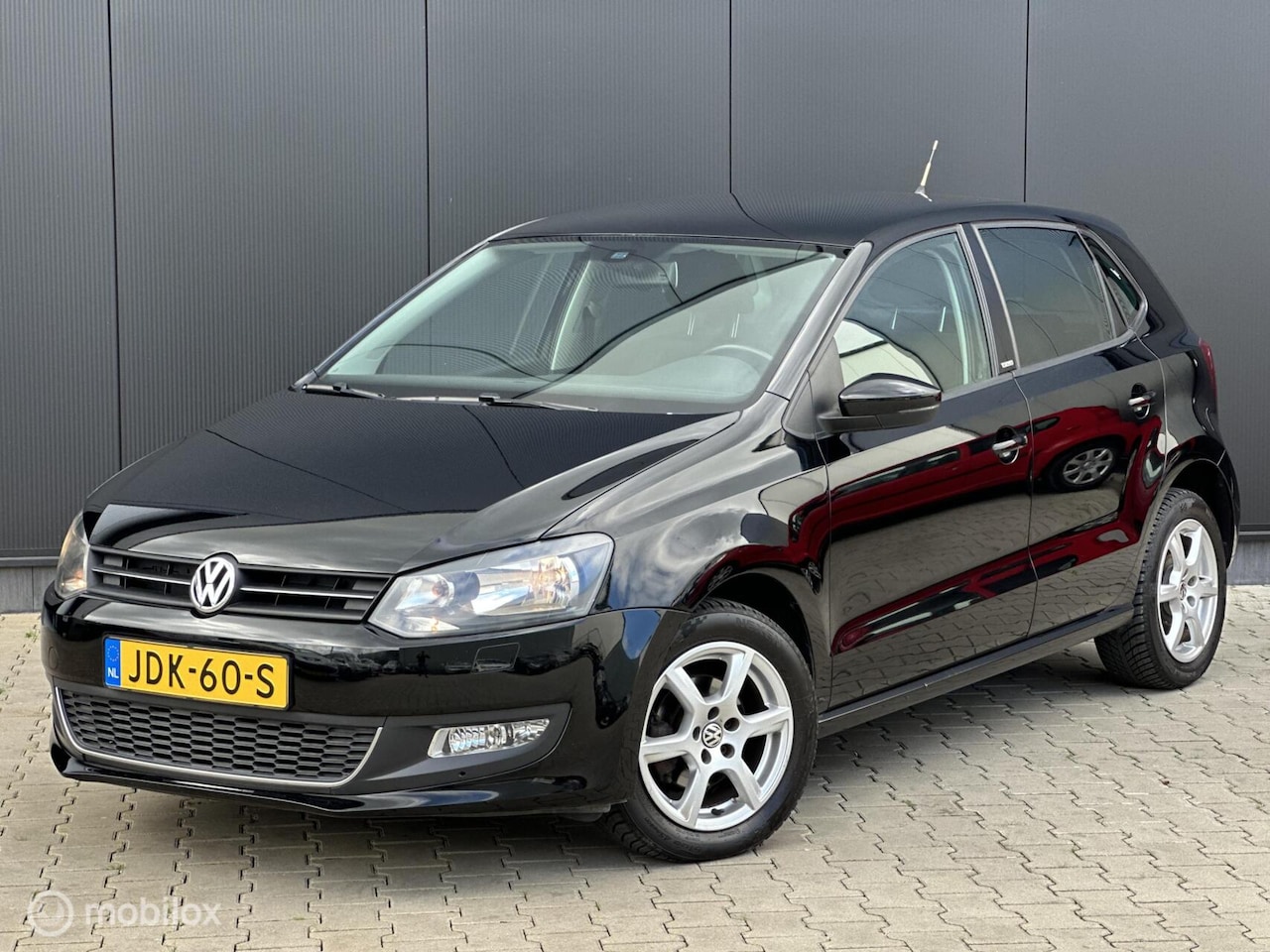 Volkswagen Polo - 1.2 STYLE | CRUISE | AIRCO | VELGEN | - AutoWereld.nl