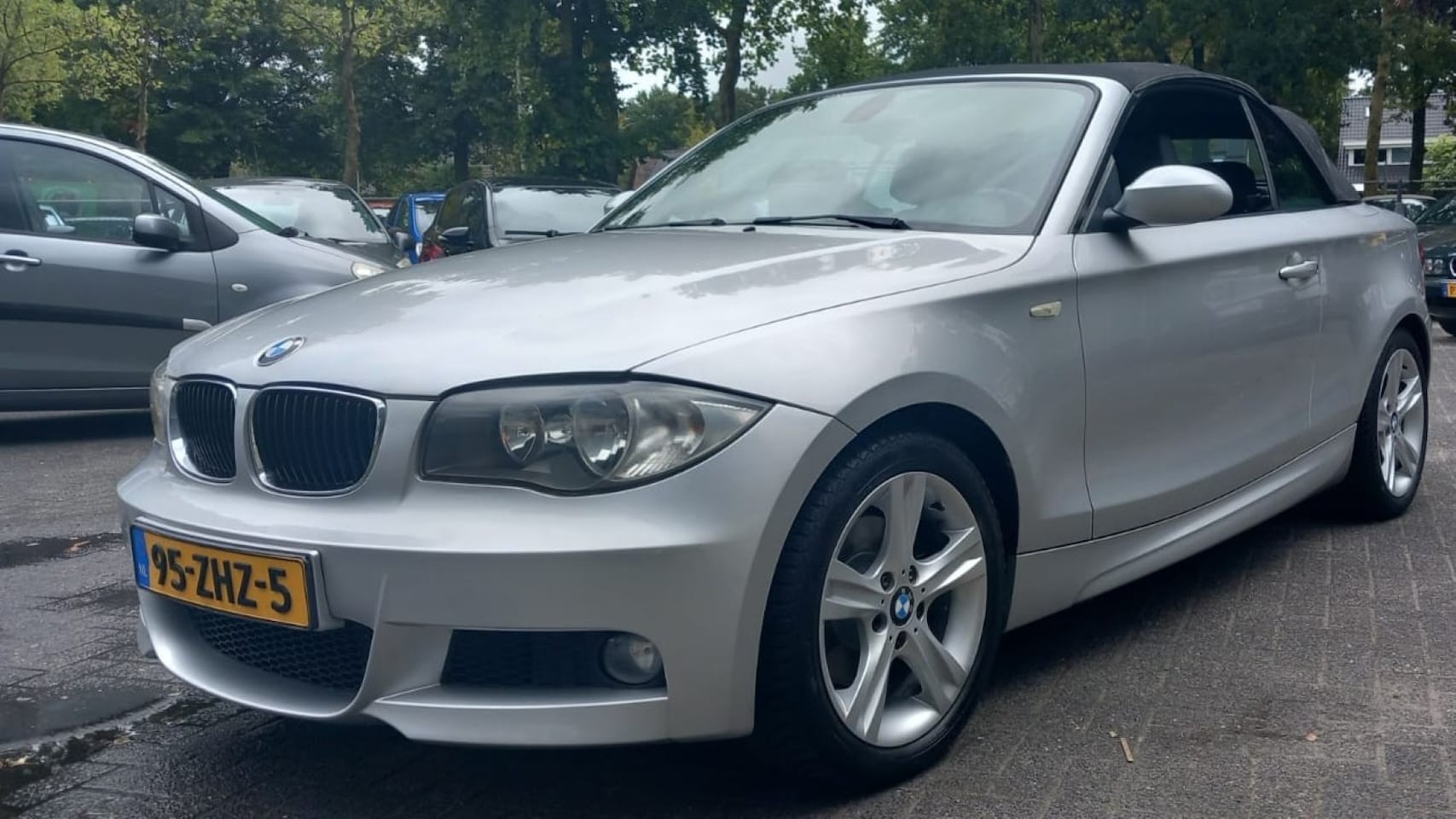 BMW 1-serie Cabrio - 120i High Executive - AutoWereld.nl