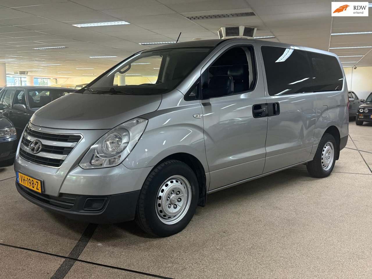 Hyundai H 300 - 2.5 CRDi Dynamic 2.5 CRDi Dynamic - AutoWereld.nl