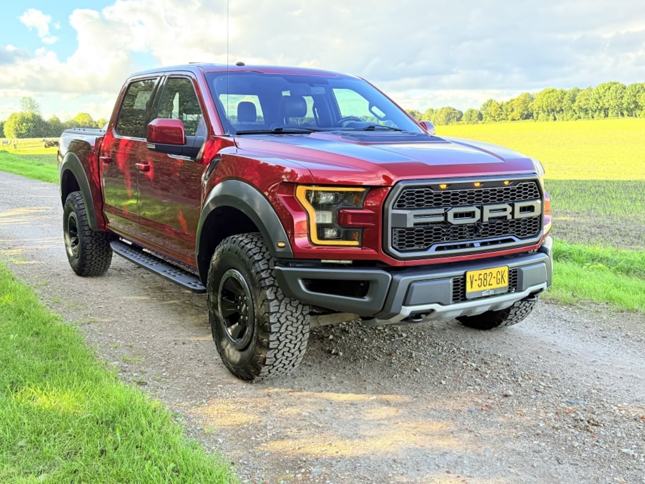 Ford F150 - RAPTOR 3.5 V6 456PK EERSTE EIGENAAR - AutoWereld.nl