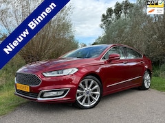 Ford Mondeo - 2.0 Vignale Automaat Schuif-/Kanteldak Leder Stoelkoeling/-verwarming Sony Camera Navi 19"