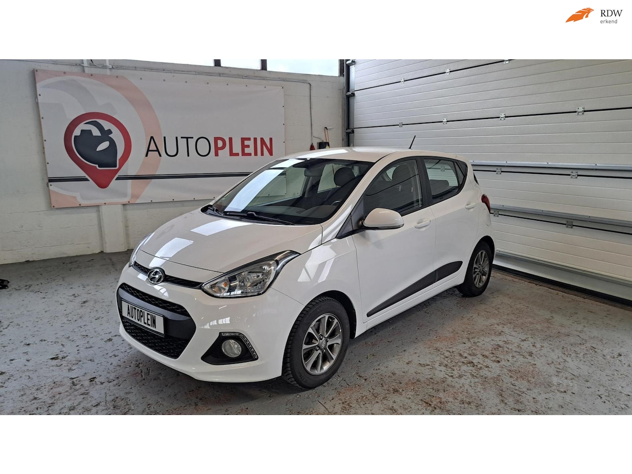 Hyundai i10 - 1.0i i-Motion Premium 1.0i i-Motion Premium - AutoWereld.nl