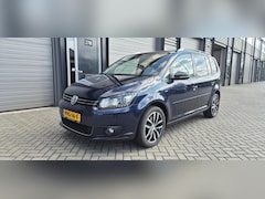 Volkswagen Touran - 1.4 TSI Highline 7p. 17" velgen*Bluethoot*Airco*Cruise Control*PDC*Stoelverwarming*Standka