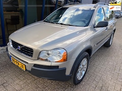Volvo XC90 - 2.5 T Exclusive Automaat 7 Persoons / LEER / Youngtimer