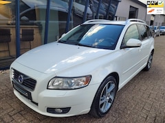 Volvo V50 - 2.0 Business Pro Edition LEER / XENON / PDC