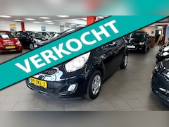Kia Venga - 1.4 CVVT Plus Pack Airco - Navigatie - Camera