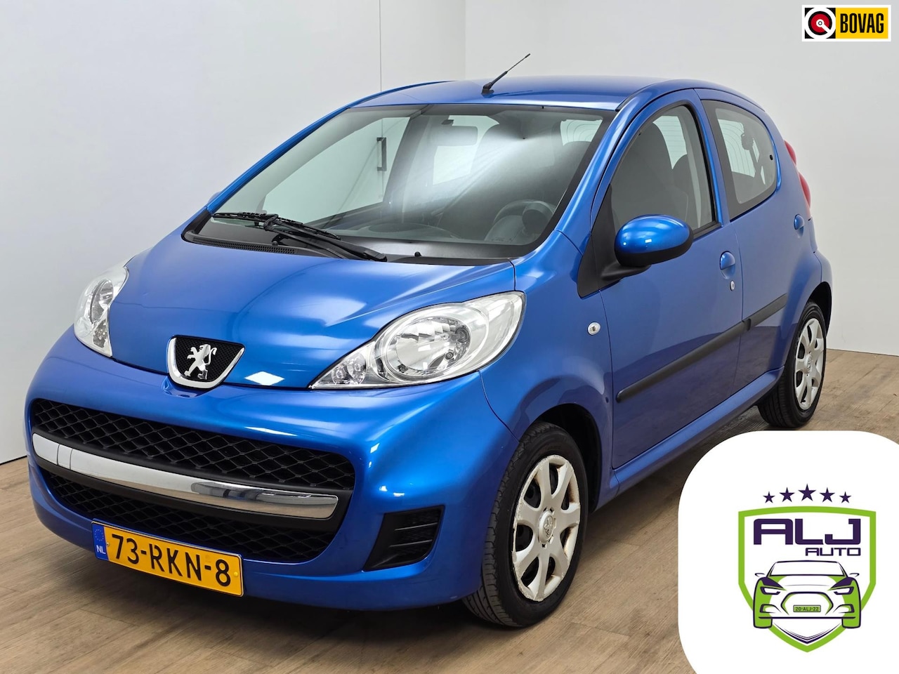 Peugeot 107 - Occasion 1.0-12V XS met airco en 5 deurs | Tweedehands Peugeot 107 in blauw | Zeer betrouw - AutoWereld.nl