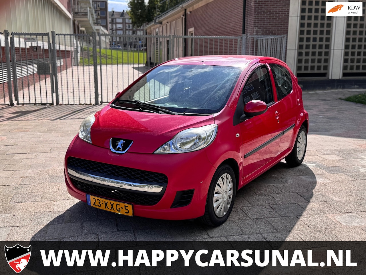 Peugeot 107 - 1.0-12V XS 1.0-12V XS, 5 DRS, NAP, APK - AutoWereld.nl