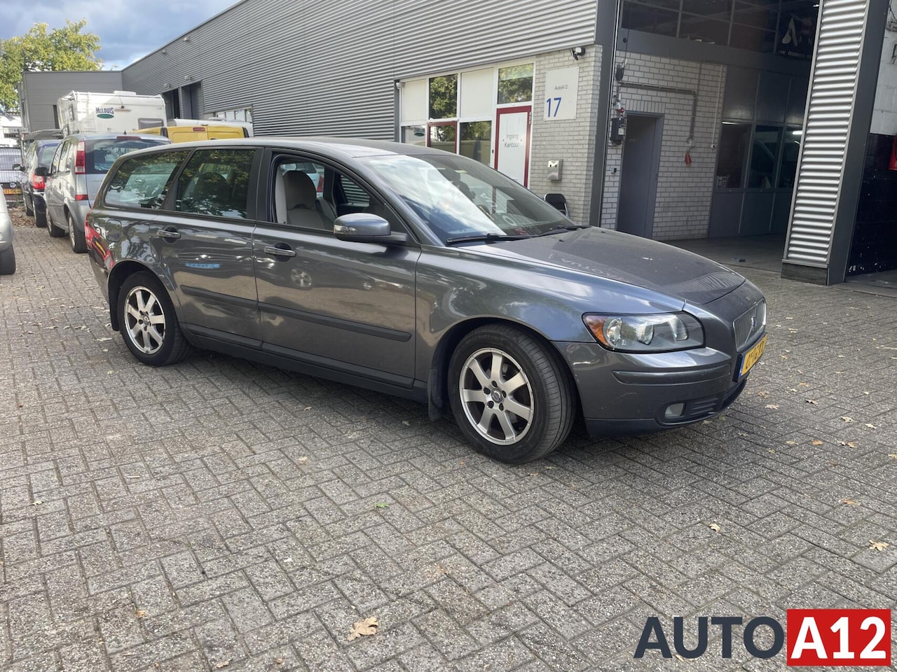 Volvo V50 - 1.6D Momentum 1.6D Momentum - AutoWereld.nl