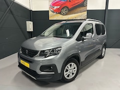 Peugeot Rifter - Rolstoelauto L1 - Automaat - Alle opties + Elekt. Lier - 1 Eigenaar - Rolstoelvervoer
