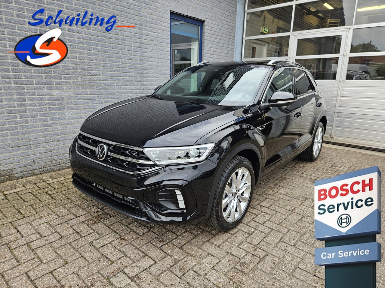 Volkswagen T-Roc - 1.5 TSI R-Line Inclusief Afleveringskosten - AutoWereld.nl
