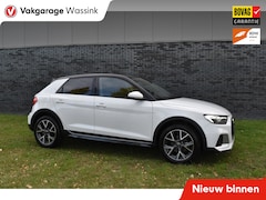 Audi A1 citycarver - 30 TFSI Advanced Edition Automaat 2-tone kleur Pdc Stoelverwarming Cruisecontrol
