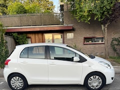 Toyota Yaris - 1.3 VVTi Sol MMT