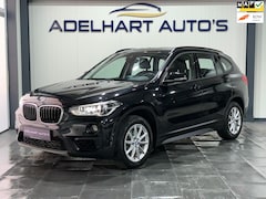 BMW X1 - SDrive18i Sport Line Automaat / Navigatie full map / Cruise Control / Climate control
