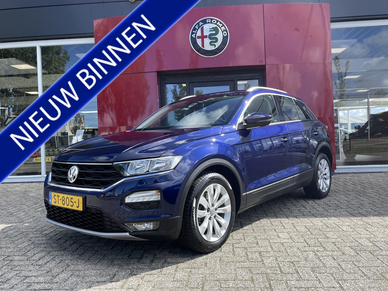 Volkswagen T-Roc - 1.0 TSI Style | Trekhaak | carplay | cruise control | - AutoWereld.nl