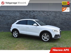 Audi Q3 - 1.4 TFSI CoD Sport Advance Sport Automaat elec-achterklep Stoelverwarming