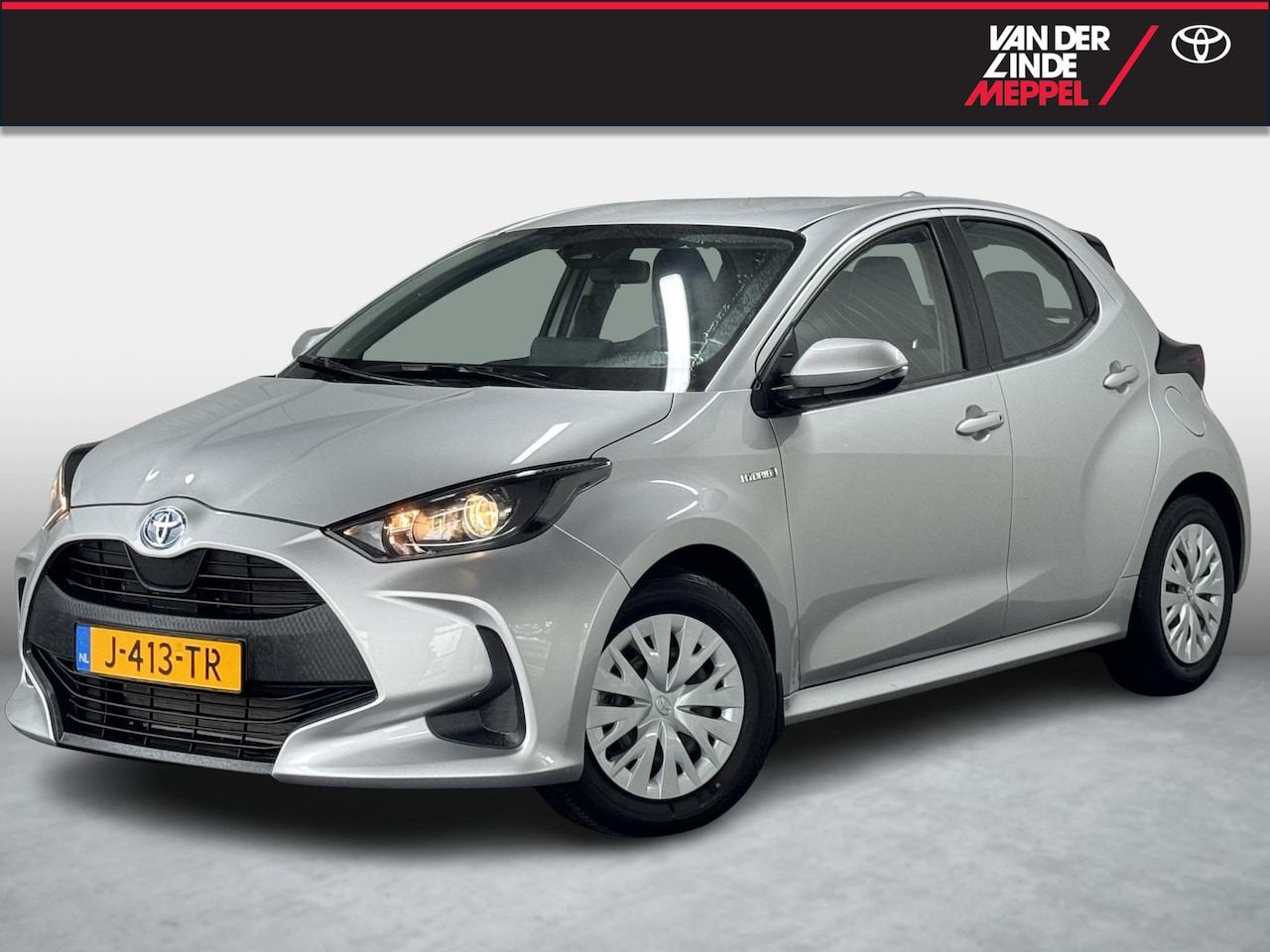 Toyota Yaris - 1.5 Hybrid Active Navigatie Cruise Eerste Eigenaar - AutoWereld.nl
