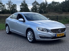 Volvo S60 - 1.6 T3 Momentum-AUTOMAAT-D.RiemVervangen-Nap