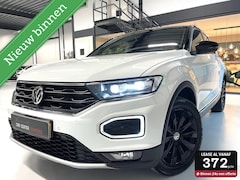 Volkswagen T-Roc - 1.5 TSI Sport/ Camera/ Keyless/ Virtual/ CarPlay/ Beats Audio