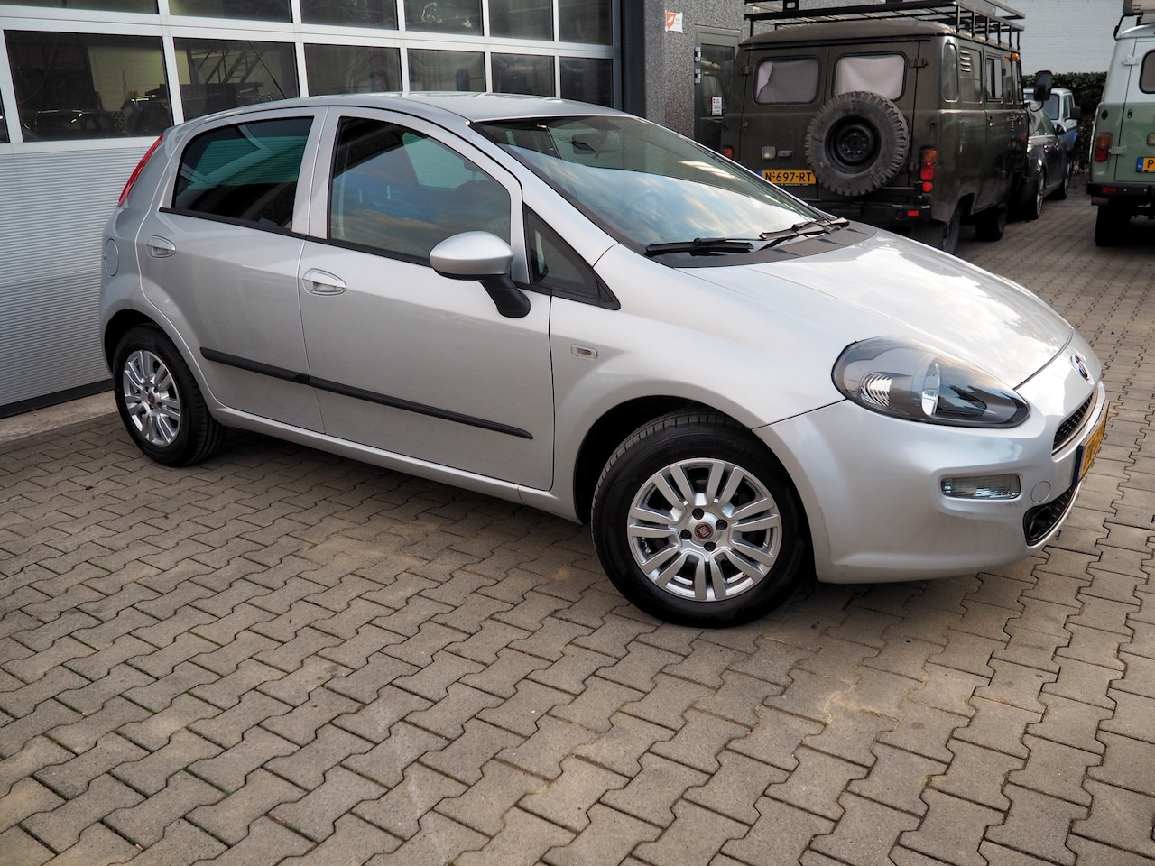 Fiat Punto - 0.9 TwinAir Turbo Pop AIRCO ELEK. PAKKET LM VELGEN