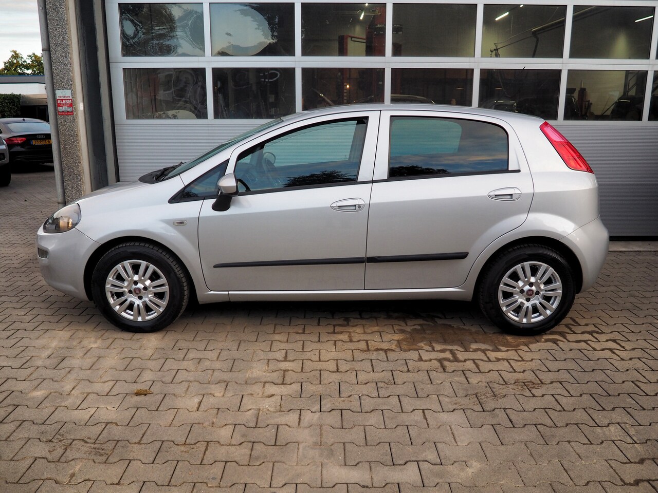 Fiat Punto - 0.9 TwinAir Turbo Pop AIRCO ELEK. PAKKET LM VELGEN