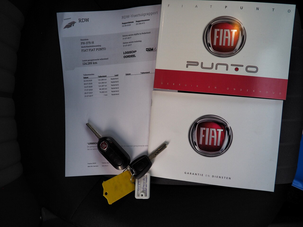 Fiat Punto - 0.9 TwinAir Turbo Pop AIRCO ELEK. PAKKET LM VELGEN