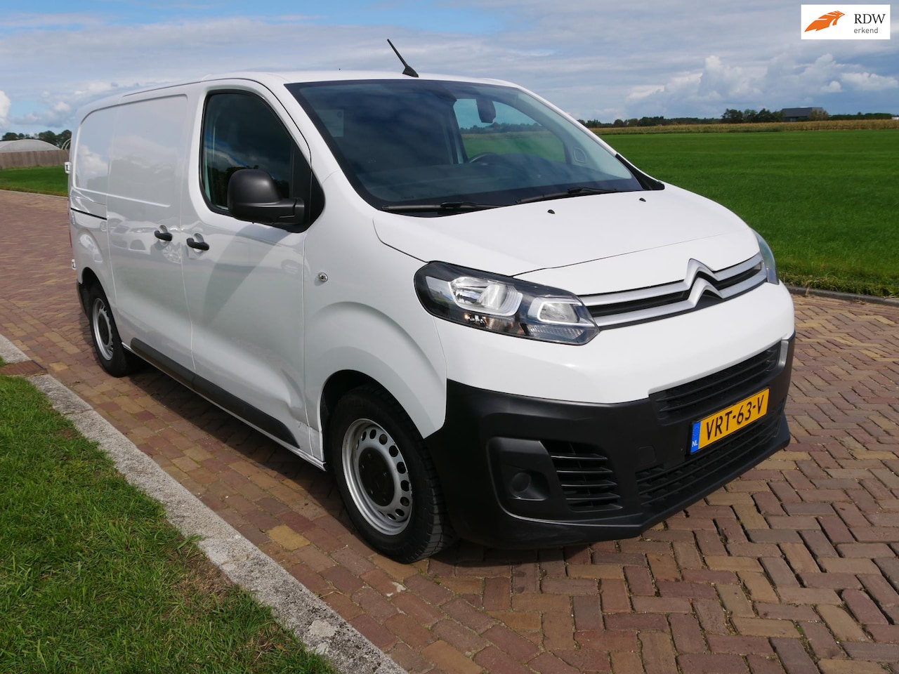 Citroën Jumpy - 1.5 BlueHDI 100 M Club AC >> 2022 << ** 7499 EX BTW ** - AutoWereld.nl