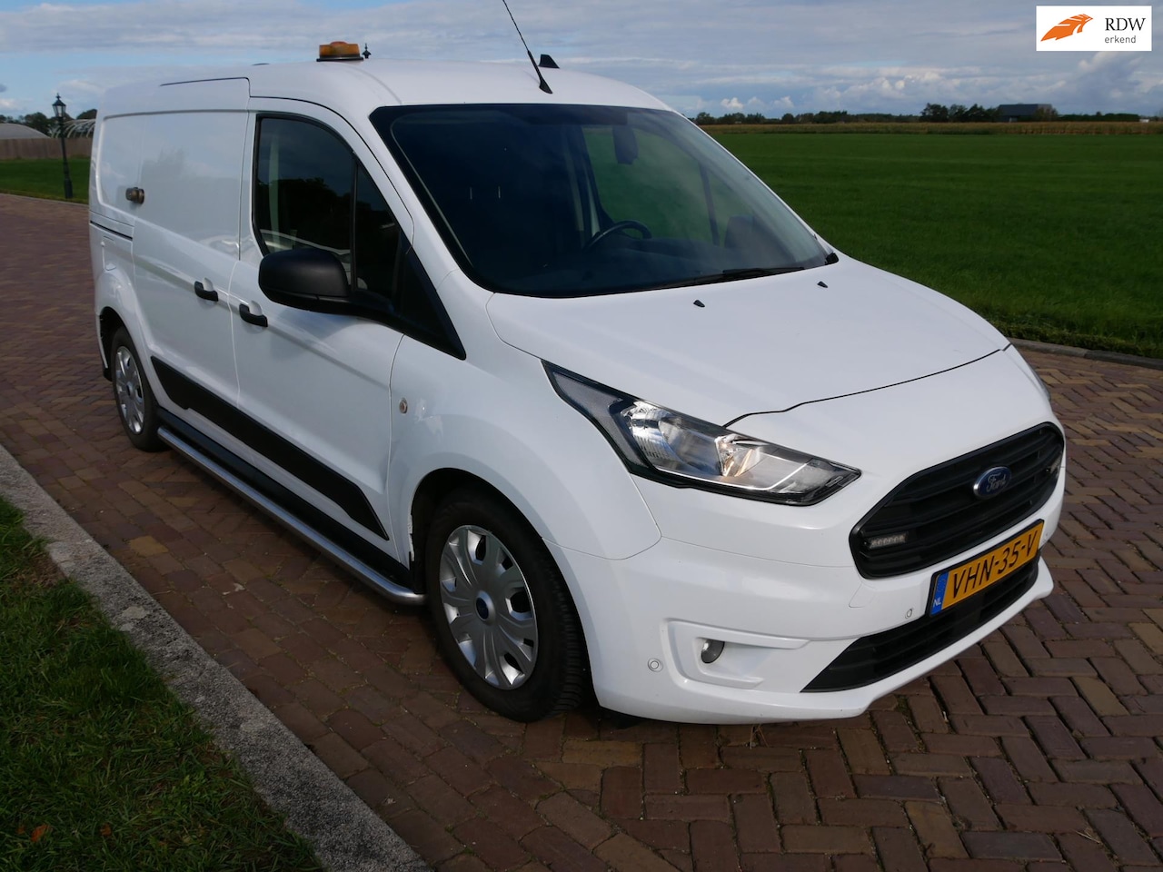 Ford Transit Connect - 1.5 EcoBlue L2 Trend HP 74kW AC ** 7299 EX BTW ** - AutoWereld.nl
