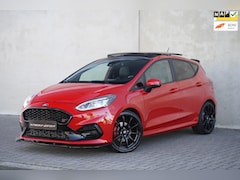 Ford Fiesta - 1.5 EcoBoost ST-3 200pk Panoramadak Milltek B&O