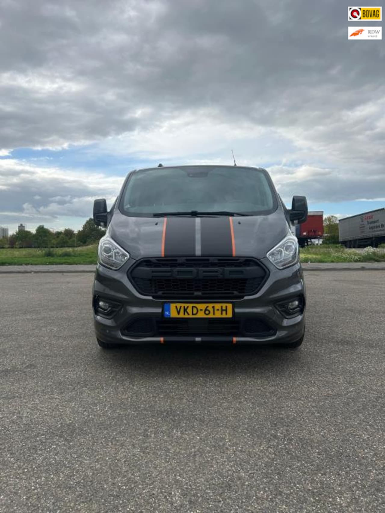 Ford Transit Custom - 320 2.0 TDCI L2H1 Sport 320 2.0 TDCI L2H1 Sport - AutoWereld.nl