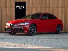 Alfa Romeo Giulia - 2.0T 280pk Veloce AWD | Pano-dak | 19 inch | Harman/Kardon | Achterbank verwarming | Adapt
