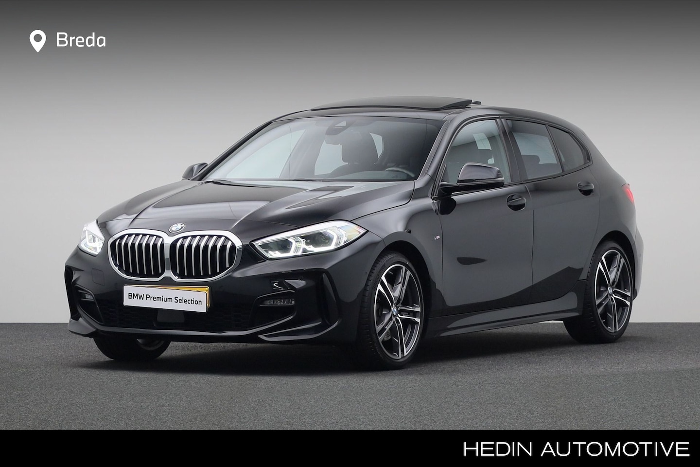 BMW 1-serie - 118i Executive Edition M Sport pakket | Achteruitrijcamera | DAB-Tuner | Glazen Panoramada - AutoWereld.nl